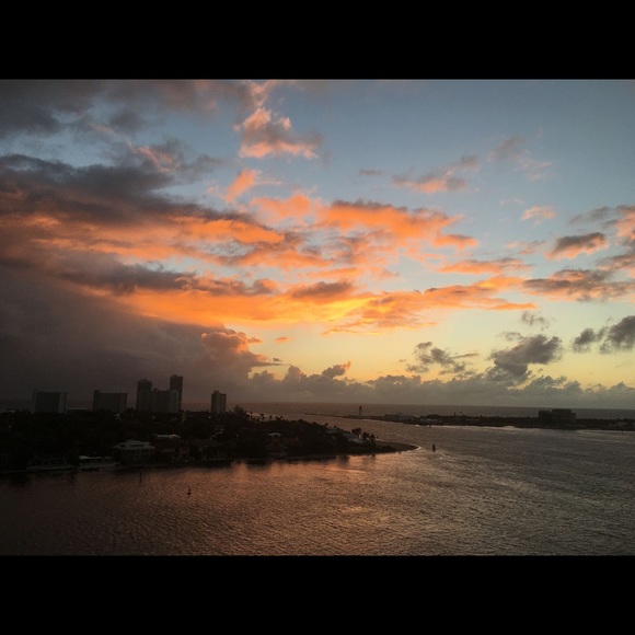 Meet your Posher, Brenda - Picture 1 of 1